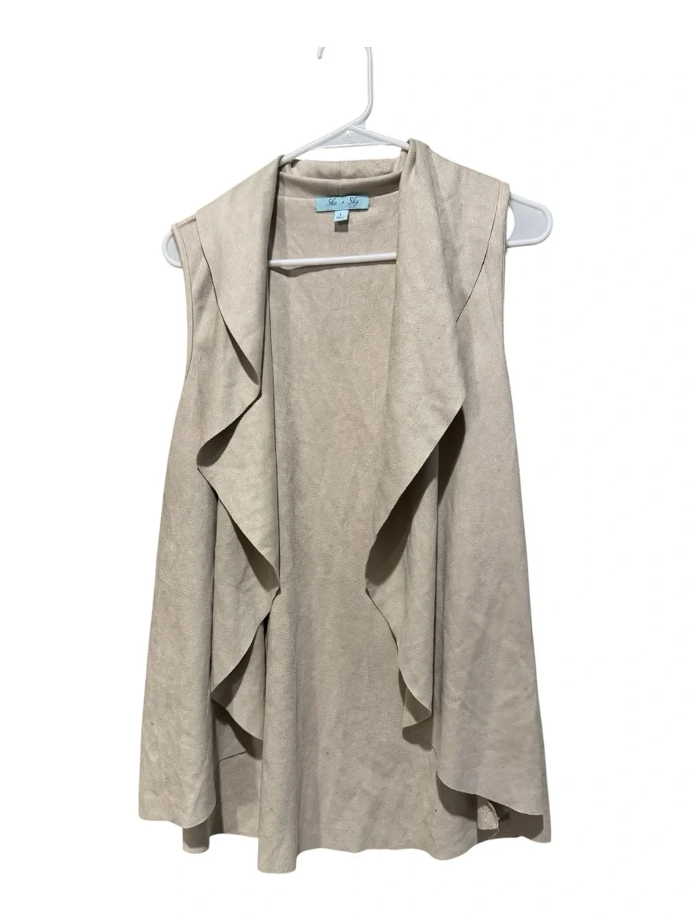 She + Sky Beige Sleeveless Draped Open Front Cardigan‎ Vest